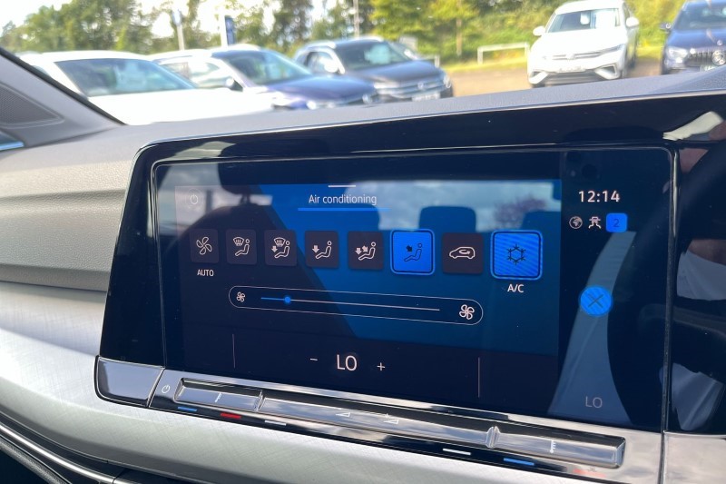 2023 (23) VOLKSWAGEN GOLF 1.5 TSI 150 Life 5dr 3426768