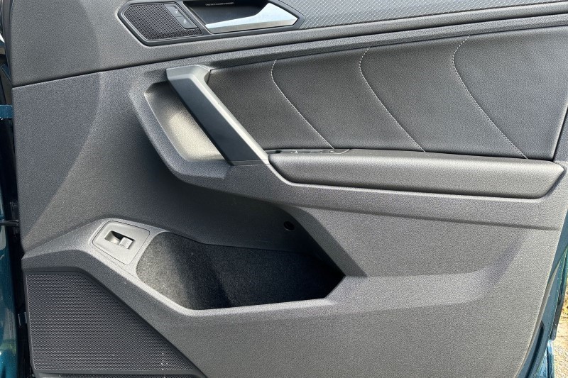 2021 (21) VOLKSWAGEN TIGUAN 1.5 TSI 150 R-Line 5dr DSG 3489942