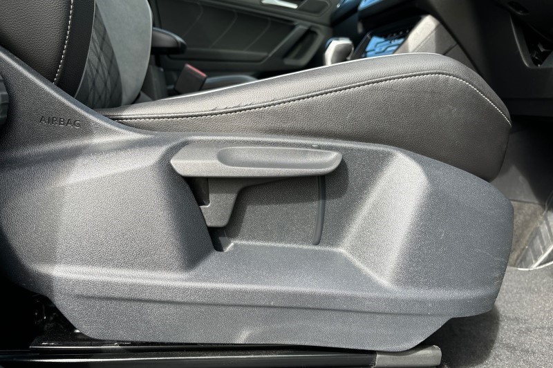 2021 (21) VOLKSWAGEN TIGUAN 1.5 TSI 150 R-Line 5dr DSG 3489945