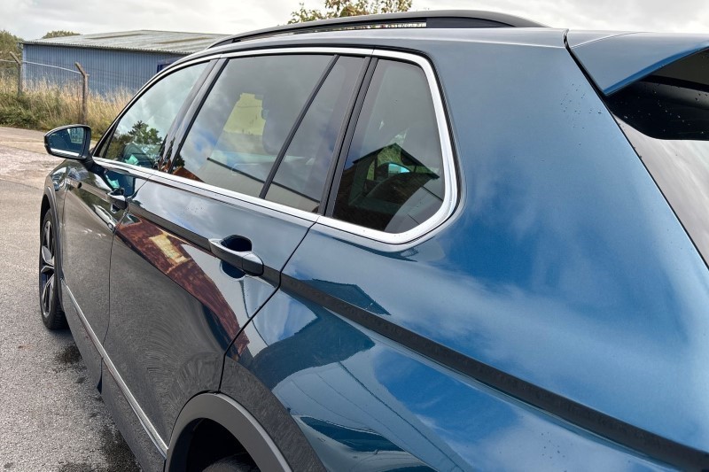 2021 (21) VOLKSWAGEN TIGUAN 1.5 TSI 150 R-Line 5dr DSG 3489962