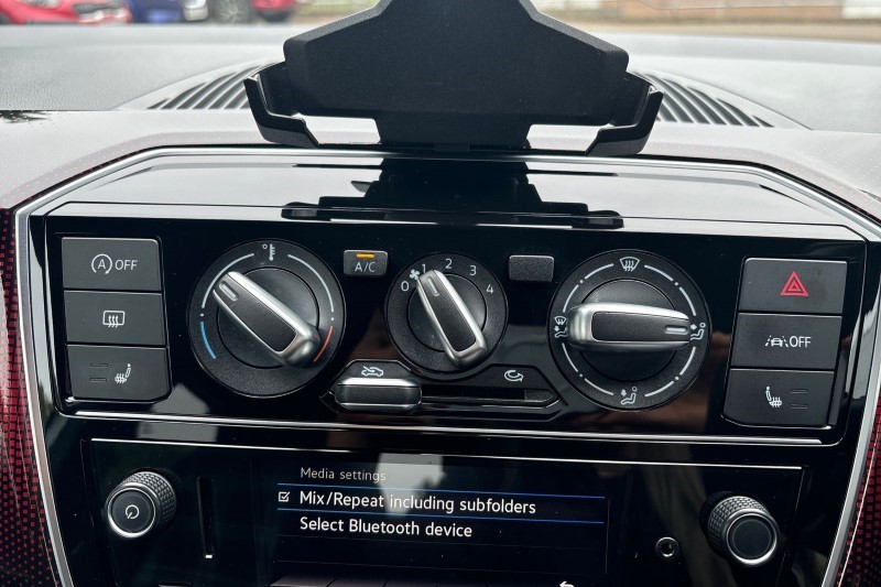 2021 (71) VOLKSWAGEN UP 1.0 115PS Up GTI 5dr 3394222