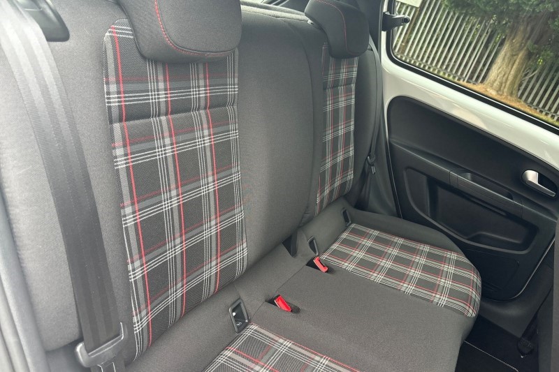 2021 (71) VOLKSWAGEN UP 1.0 115PS Up GTI 5dr 3394226
