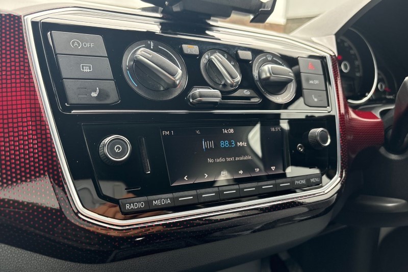 2021 (71) VOLKSWAGEN UP 1.0 115PS Up GTI 5dr 3394220