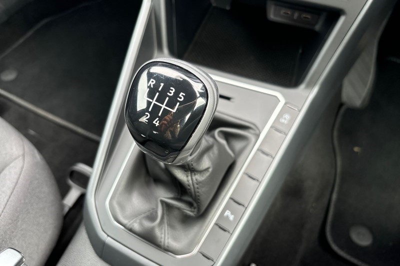 2023 (23) VOLKSWAGEN POLO 1.0 TSI R-Line 5dr 3465410