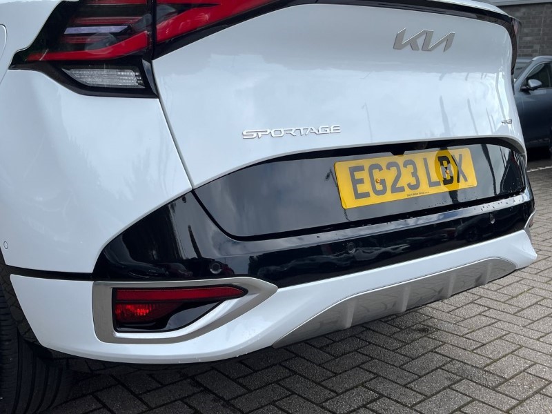 2023 (23) KIA SPORTAGE 1.6T GDi HEV GT-Line S 5dr Auto 3470763