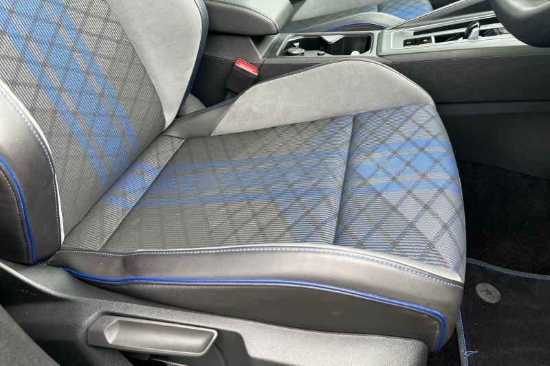 2022 (22) VOLKSWAGEN GOLF 2.0 TSI 320 R 4Motion 5dr DSG 3474932