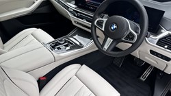 2024 (73) BMW X5 xDrive30d MHT M Sport 5dr Auto [Tech/Pro Pack] 3186027