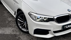 2019 (69) BMW 5 SERIES 520d xDrive M Sport 5dr Auto 2920165