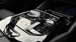 2024 (73) BMW 5 SERIES 520i M Sport Pro 4dr Auto [Tech Plus/Comfort Plus] 2919218