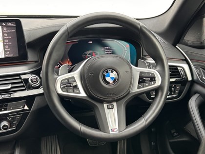 2022 (72) BMW 5 SERIES 520d MHT M Sport 5dr Step Auto