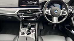 2022 (72) BMW 5 SERIES 520d xDrive MHT M Sport 4dr Step Auto 3023077