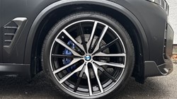 2024 (73) BMW X5 xDrive30d MHT M Sport 5dr Auto [Tech/Pro Pack] 2941386