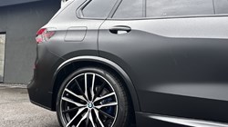 2024 (73) BMW X5 xDrive30d MHT M Sport 5dr Auto [Tech/Pro Pack] 2941388