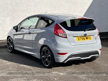 2017 (66) FORD FIESTA 1.6 EcoBoost ST-200 3dr