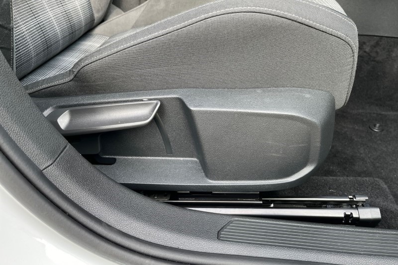 2022 (22) VOLKSWAGEN GOLF 2.0 TDI 200 GTD 5dr DSG 3529849