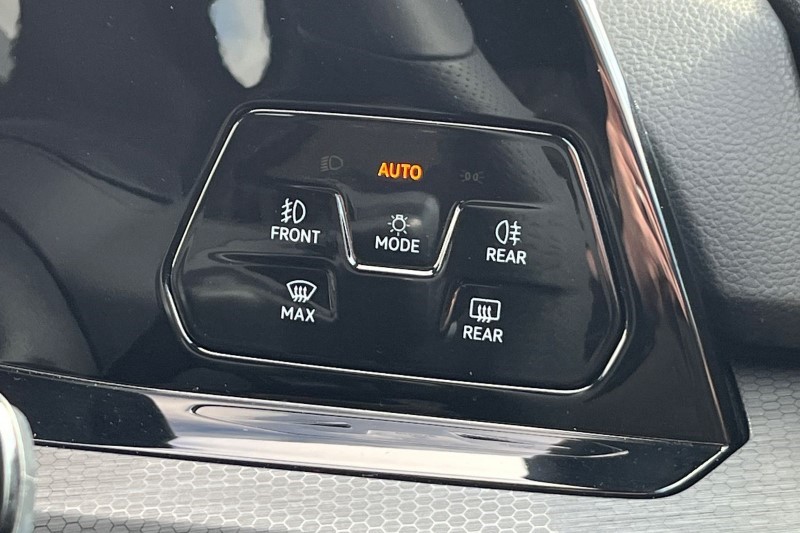 2022 (22) VOLKSWAGEN GOLF 2.0 TDI 200 GTD 5dr DSG 3529880