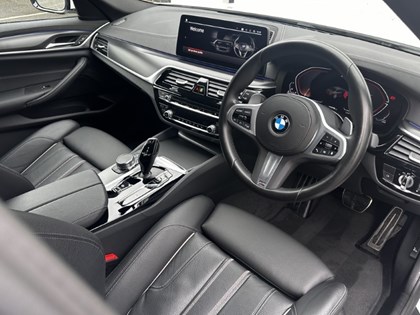 2022 (72) BMW 5 SERIES 530d xDrive MHT M Sport 4dr Auto