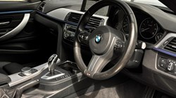 2019 (69) BMW 4 SERIES 420d [190] xDrive M Sport 2dr Auto [Prof Media] 3117832