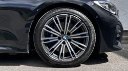 2019 (19) BMW 3 SERIES 330i M Sport 4dr Step Auto 3127043