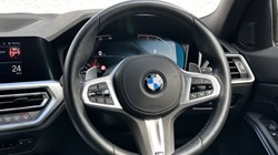 2019 (19) BMW 3 SERIES 330i M Sport 4dr Step Auto 3127021