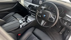 2018 (18) BMW 5 SERIES 520d M Sport 4dr Auto 3149622