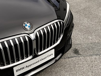 2020 (70) BMW 7 SERIES 745Le xDrive M Sport 4dr Auto
