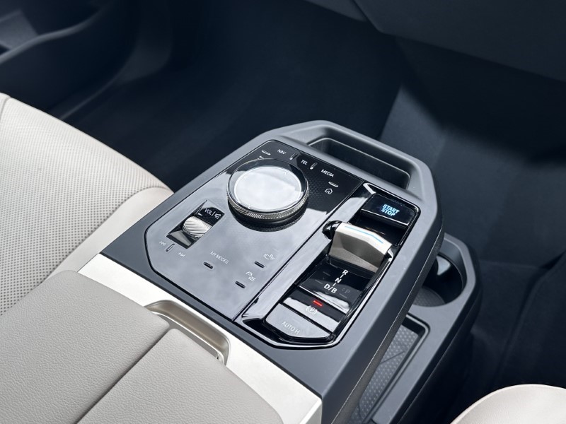 2023 (23) BMW iX 385kW xDrive50 M Sport 111.5kWh 5dr Auto 3192626