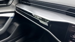 2019 (68) AUDI A7 45 TDI Quattro S Line 5dr Tip Auto 3234139