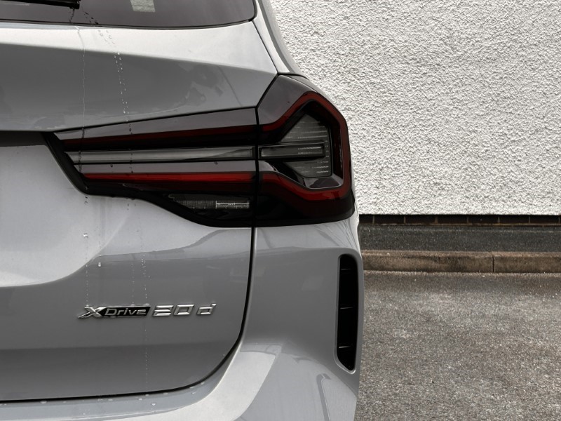 2024 (24) BMW X3 xDrive20d MHT M Sport 5dr Step Auto [Pro Pack] 3246615