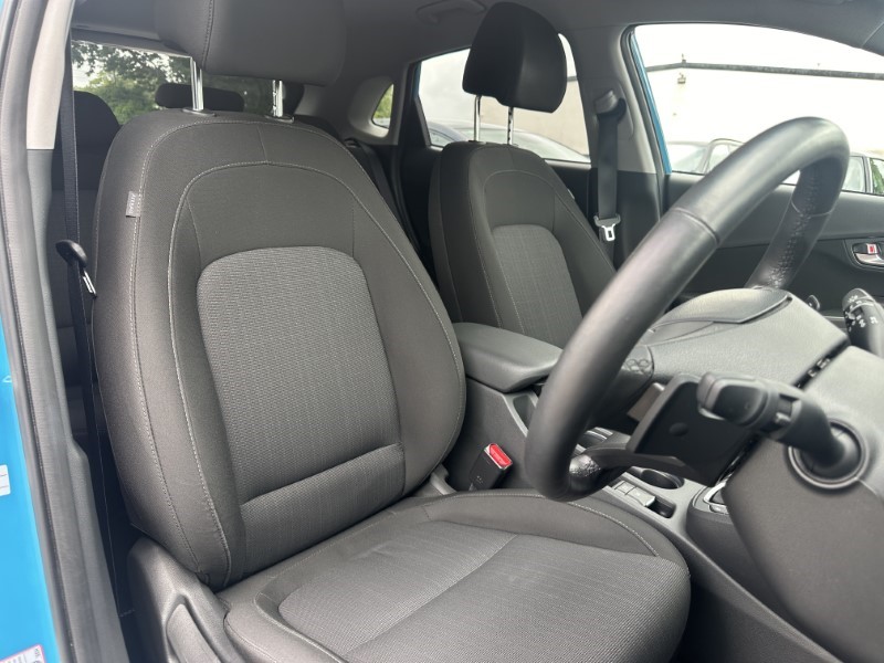 2022 (22) HYUNDAI KONA 1.6 GDi Hybrid Premium 5dr DCT 3307642