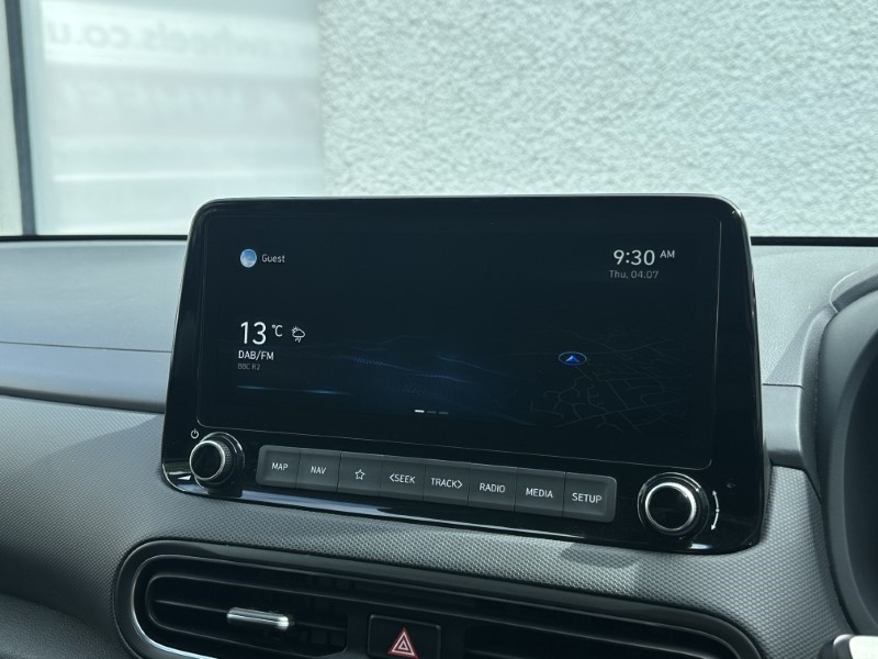 2022 (22) HYUNDAI KONA 1.6 GDi Hybrid Premium 5dr DCT 3307520