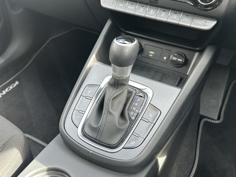2022 (22) HYUNDAI KONA 1.6 GDi Hybrid Premium 5dr DCT 3307514