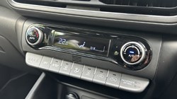 2022 (22) HYUNDAI KONA 1.6 GDi Hybrid Premium 5dr DCT 3307521
