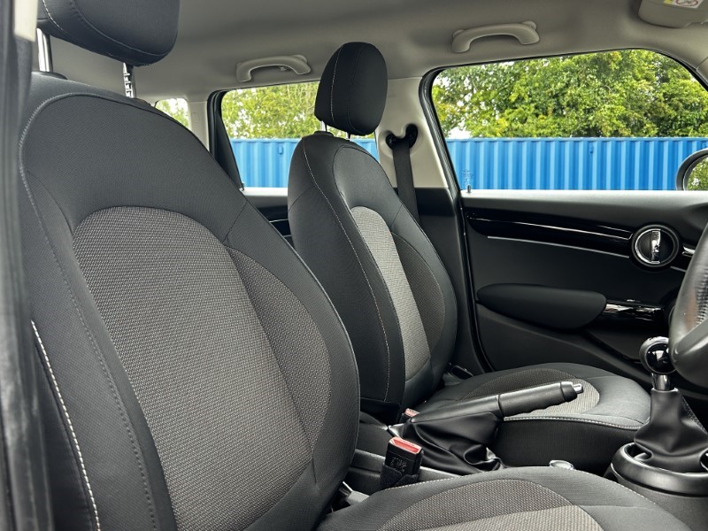 2022 (22) MINI HATCHBACK 1.5 Cooper Classic 5dr 3414790
