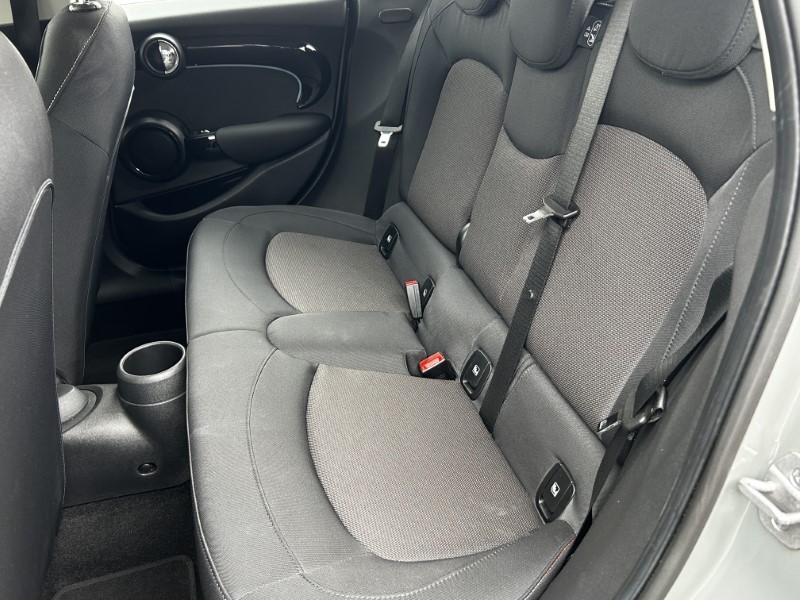 2022 (22) MINI HATCHBACK 1.5 Cooper Classic 5dr 3414795