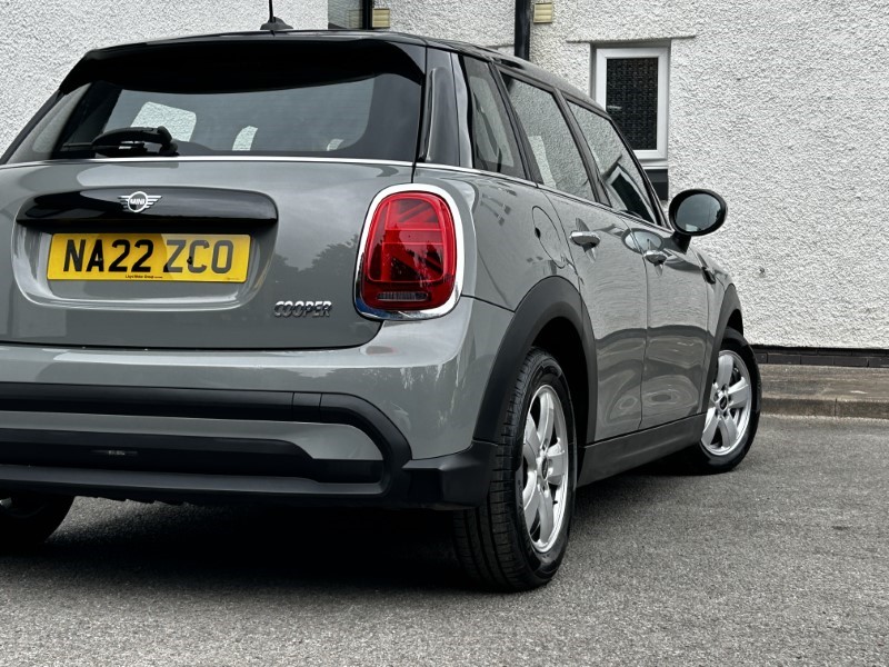 2022 (22) MINI HATCHBACK 1.5 Cooper Classic 5dr 3414813