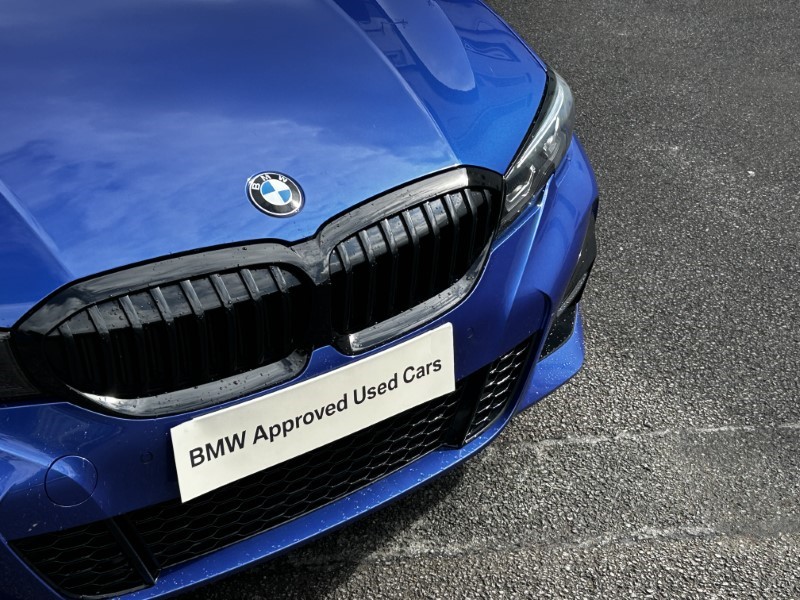 2021 (21) BMW 3 SERIES 330e xDrive M Sport 4dr Step Auto 3432917