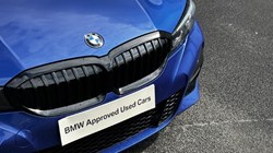 2021 (21) BMW 3 SERIES 330e xDrive M Sport 4dr Step Auto 3432917