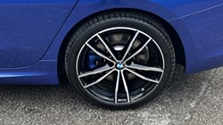 2021 (21) BMW 3 SERIES 330e xDrive M Sport 4dr Step Auto 3432886