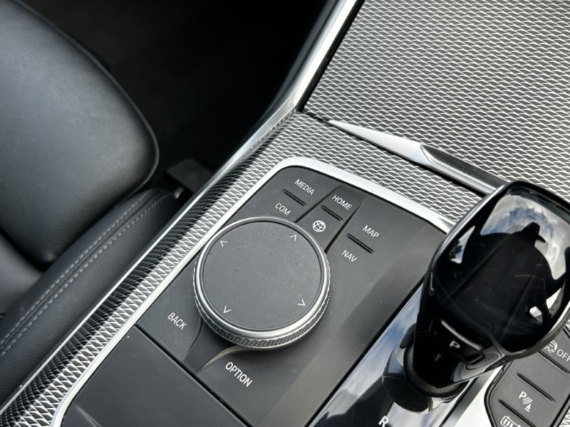 2021 (21) BMW 3 SERIES 330e xDrive M Sport 4dr Step Auto 3432893