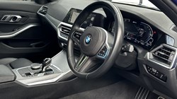 2021 (21) BMW 3 SERIES 330e xDrive M Sport 4dr Step Auto 3432874