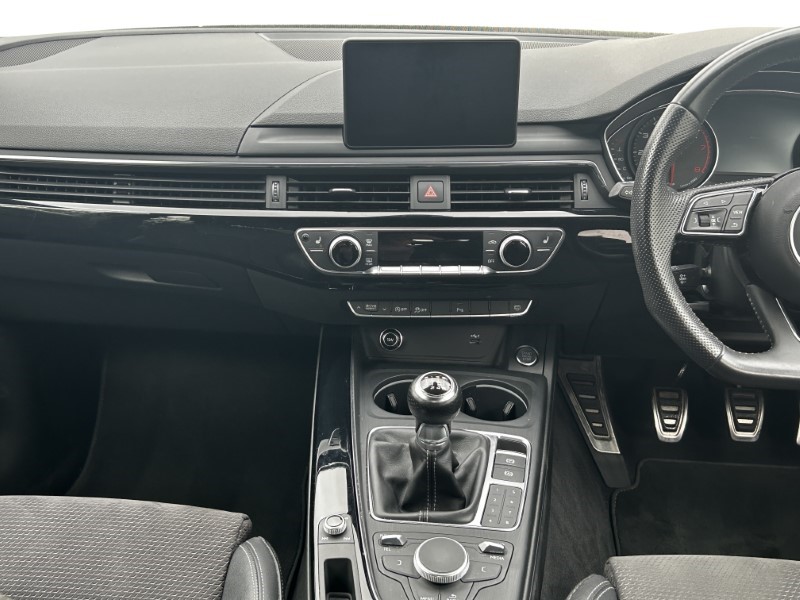 2018 (18) AUDI A4 1.4T FSI Black Edition 4dr 3440919