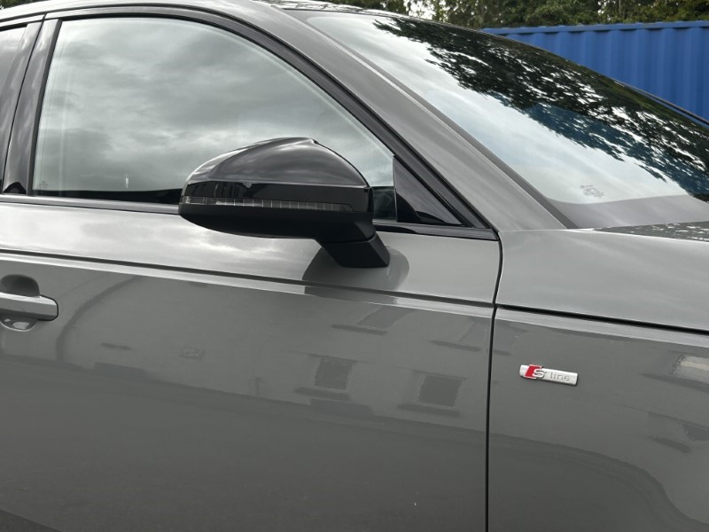 2018 (18) AUDI A4 1.4T FSI Black Edition 4dr 3440913