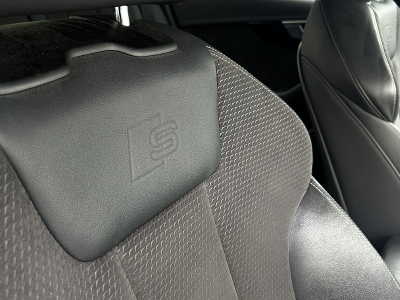 2018 (18) AUDI A4 1.4T FSI Black Edition 4dr 3440916