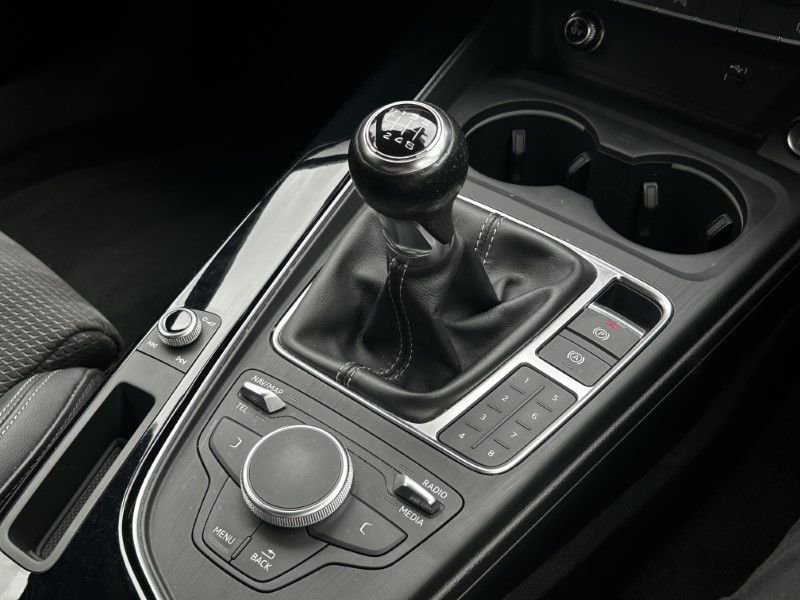 2018 (18) AUDI A4 1.4T FSI Black Edition 4dr 3440901