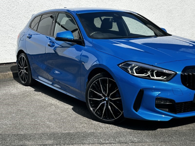 2023 (73) BMW 1 SERIES 120d M Sport 5dr Step Auto [Live Cockpit Pro] 3454038