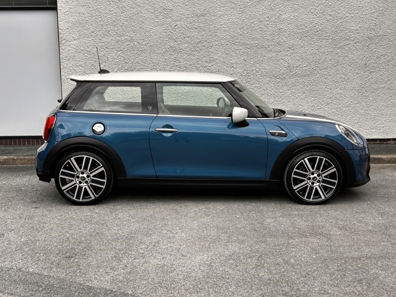 2021 (71) MINI HATCHBACK 2.0 Cooper S Exclusive 3dr Auto 3481095