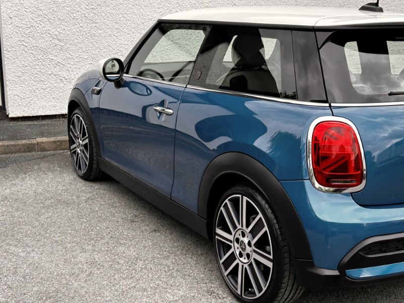 2021 (71) MINI HATCHBACK 2.0 Cooper S Exclusive 3dr Auto 3481068