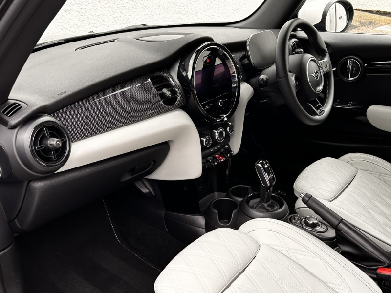 2021 (71) MINI HATCHBACK 2.0 Cooper S Exclusive 3dr Auto 3481073