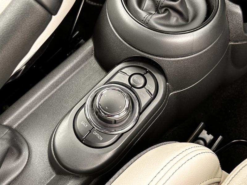 2021 (71) MINI HATCHBACK 2.0 Cooper S Exclusive 3dr Auto 3481092